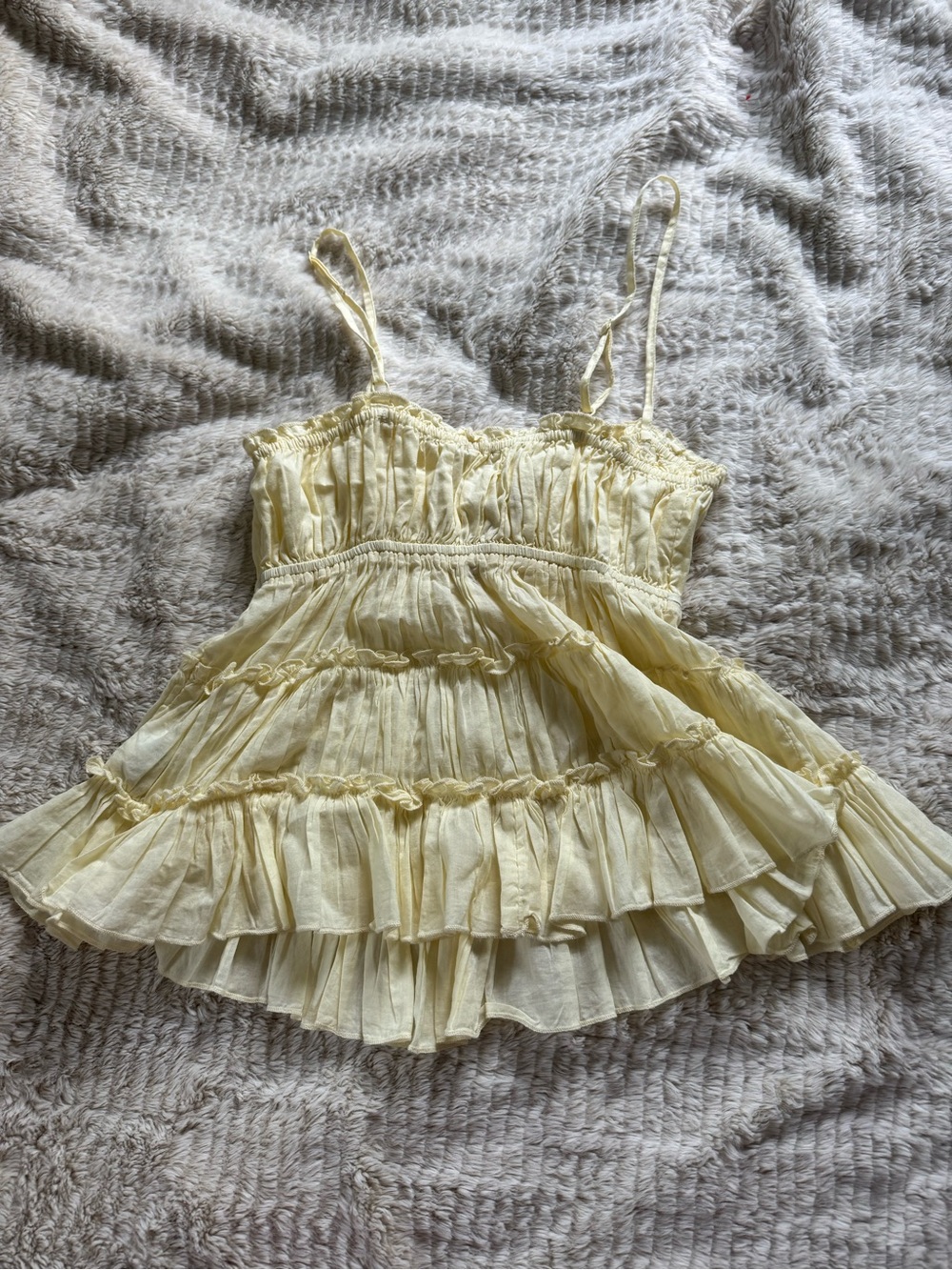 Aerie Light Yellow Ruffled Spaghetti Strap Peplum Top - Picture 2 of 3